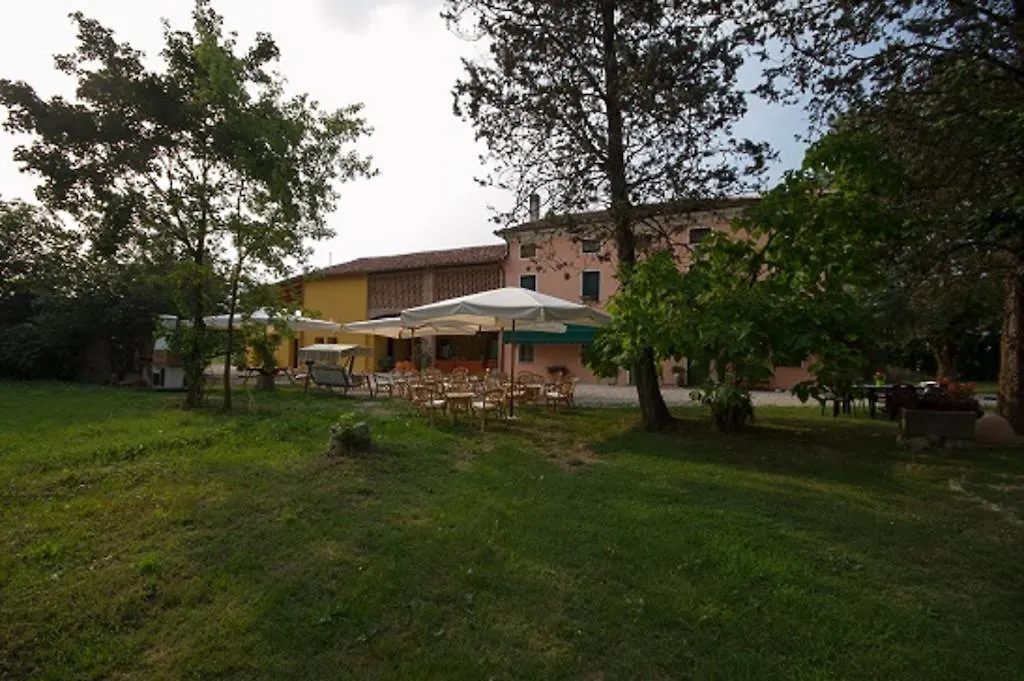 Azienda Agrituristica Alle Fontane Apartment Villa Marin Italy
