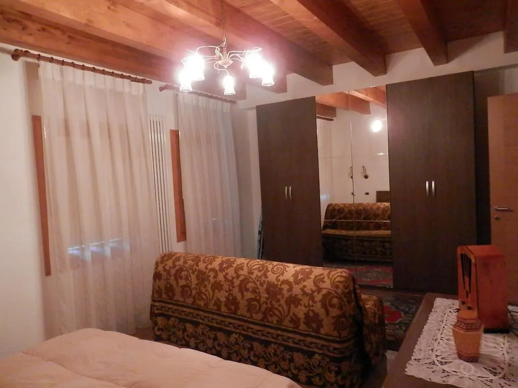 Azienda Agrituristica Alle Fontane Apartment Villa Marin Italy